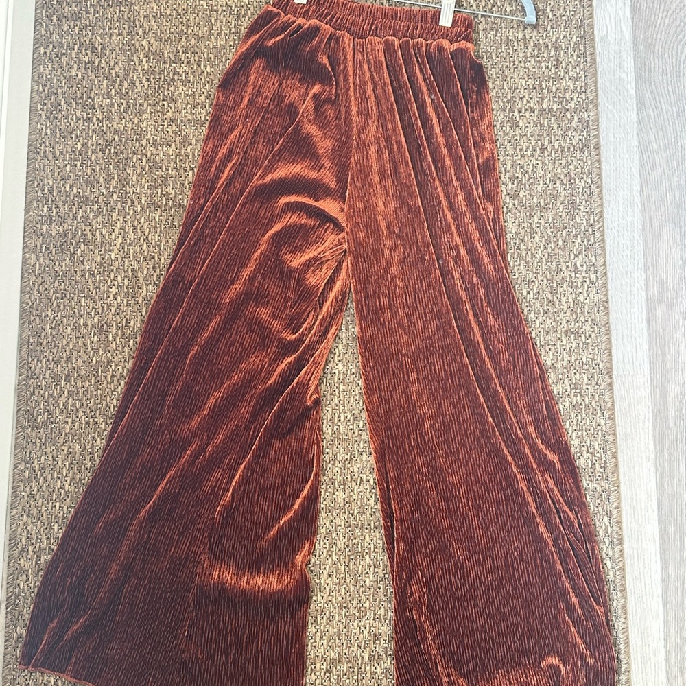 Caramel Velvet /Corduroy Wideleg Pants |Retro look but new!